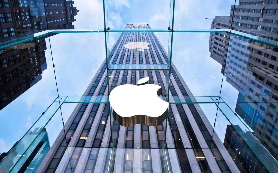 عمالقة التقنية: 3/ شركة آبل (Apple)